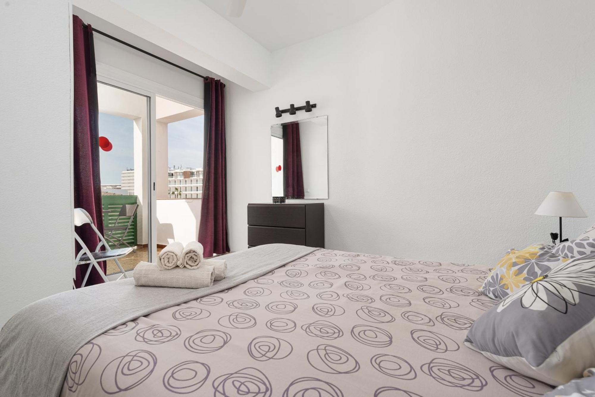 Apartment Xara Torres, At The Beach Of Alcudia Port de Alcudia  Екстер'єр фото