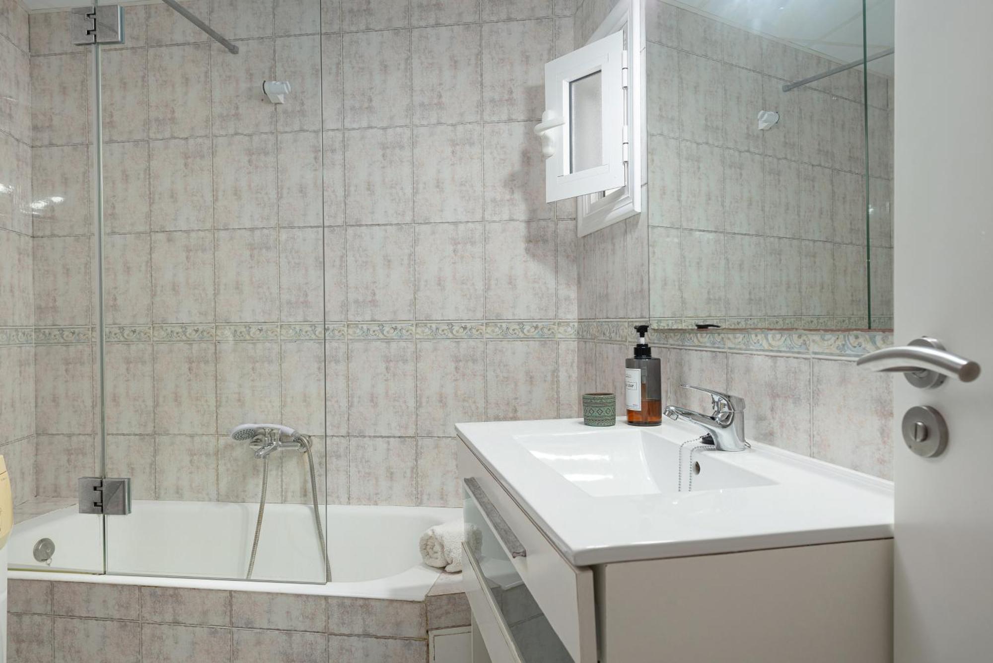 Apartment Xara Torres, At The Beach Of Alcudia Port de Alcudia  Екстер'єр фото