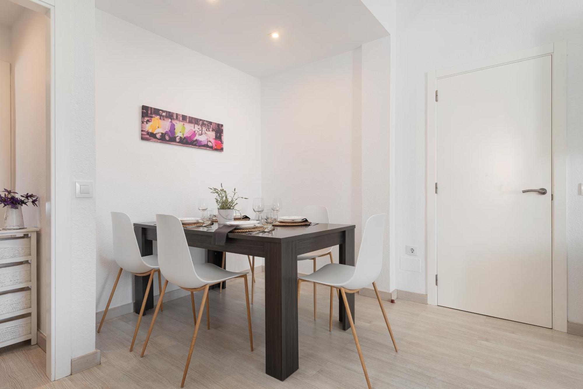 Apartment Xara Torres, At The Beach Of Alcudia Port de Alcudia  Екстер'єр фото
